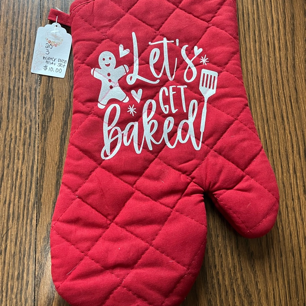 Red Quilted Oven Mitt with Fun Design